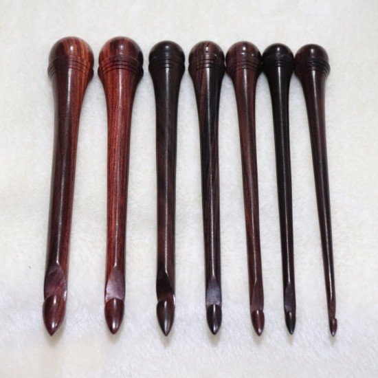 Rosewood Crochet Hooks with leather bag Set of 7 | Simple and Old style Antique Wooden Crochet Hooks