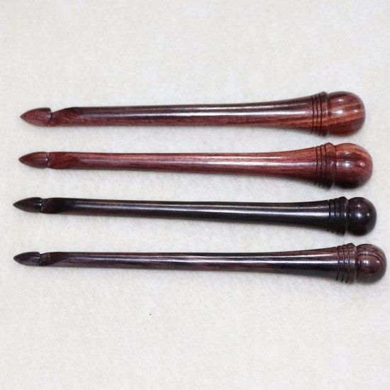 Rosewood Crochet Hooks with leather bag Set of 7 | Simple and Old style Antique Wooden Crochet Hooks